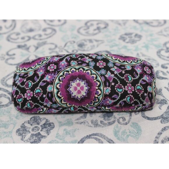 Vera Bradley Purple Paisley Floral Hard Eyeglass Clamshell Case - Picture 1 of 4